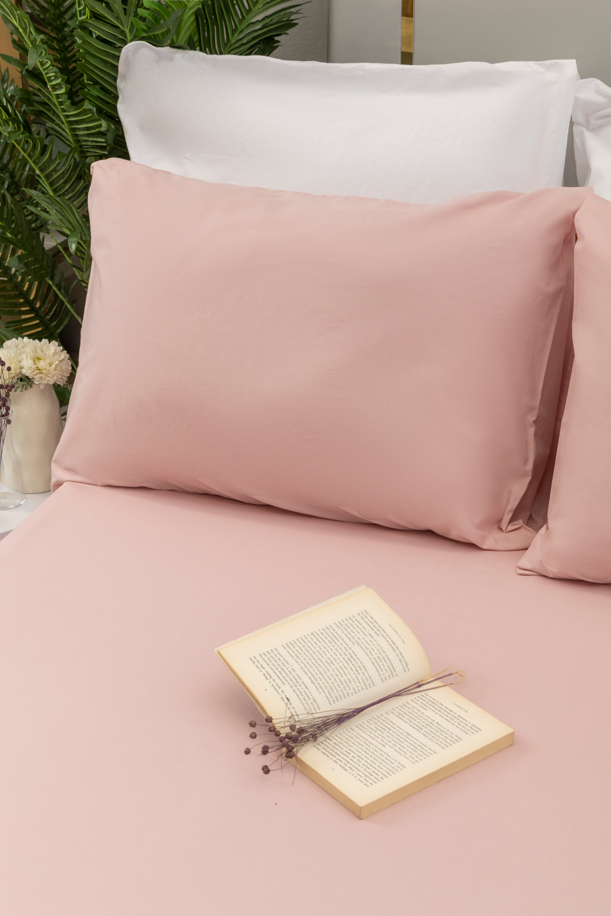 Dust Pink Fitted Sheet Set - 300 TC - 100% Egyptian Cotton - Image 2