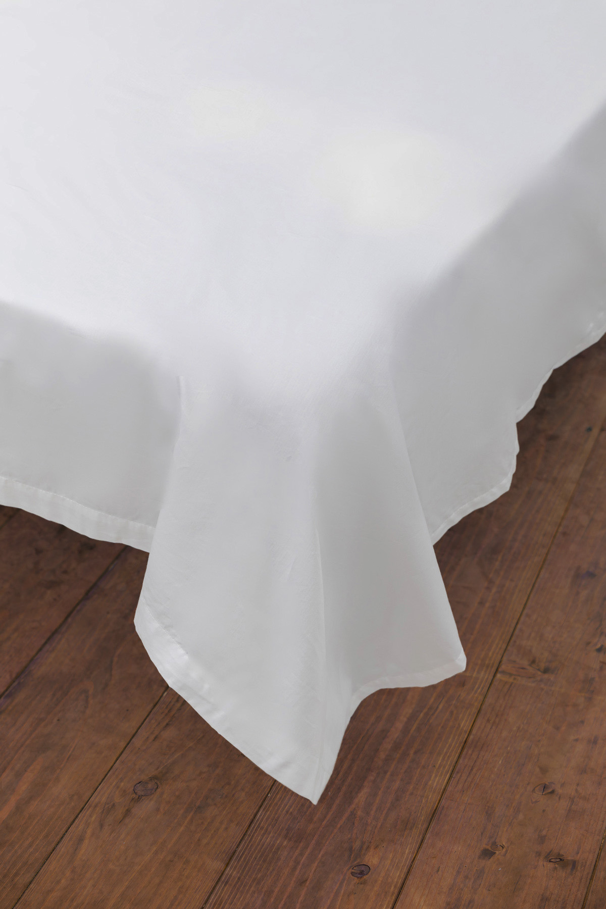 White Flat Sheet Set - 300 TC - 100% Egyptian Cotton - Image 3